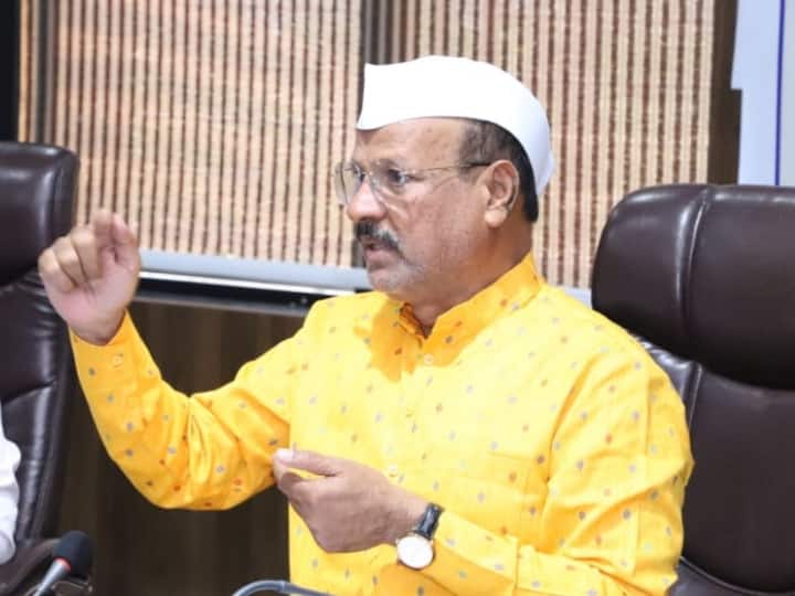 Shiv Sena Rebel MLA And Former Minister Abdul Sattar Said About His  Daughter On TET Exam | Maharashtra TET: टीईटी घोटाले की लिस्ट में शिंदे गुट  के विधायक अब्दुल सत्तार की बेटियों