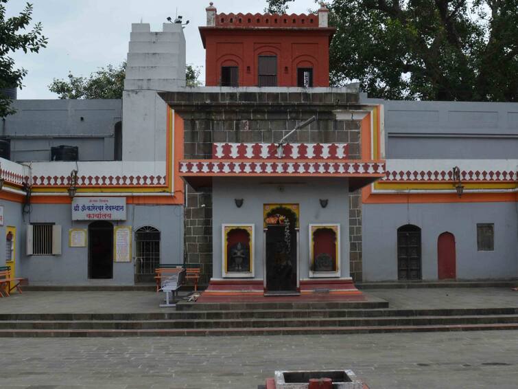 History of Omkareshwar Temple In Pune Omkareshwar Temple In Pune: श्रावण सोमवार विशेष! 285 वर्ष प्राचीन असलेल्या ओंकारेश्वर मंदिराचा इतिहास