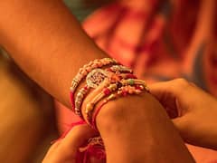 Raksha Bandhan 2022: भाई को राखी बांधने से पहले जरूर करें ये काम, नहीं होगी सुख-समृद्धि की कमी