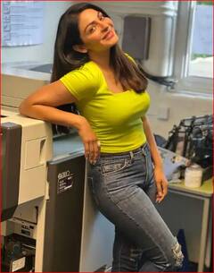 Neeru Bajwa Photos: ਪੰਜਾਬੀ ਅਦਾਕਾਰਾ ਨੀਰੂ ਬਾਜਵਾ ਸ਼ਾਰਟ ਡਰੈੱਸ 'ਚ ਆਈ ਨਜ਼ਰ, ਤਸਵੀਰਾਂ ਦੇਖ ਕੇ ਫੈਨਜ਼ ਹੋ ਗਏ ਦੀਵਾਨੇ