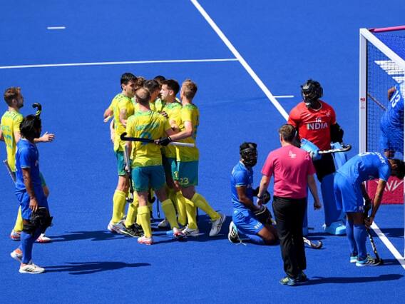 CWG Hockey Final: ऑस्ट्रेलिया के खिलाफ फाइनल में क्यों हारी भारतीय हॉकी टीम? कोच ने डिटेल में बताया CWG Hockey Final: ऑस्ट्रेलिया के खिलाफ फाइनल में क्यों हारी भारतीय हॉकी टीम? कोच ने डिटेल में बताया