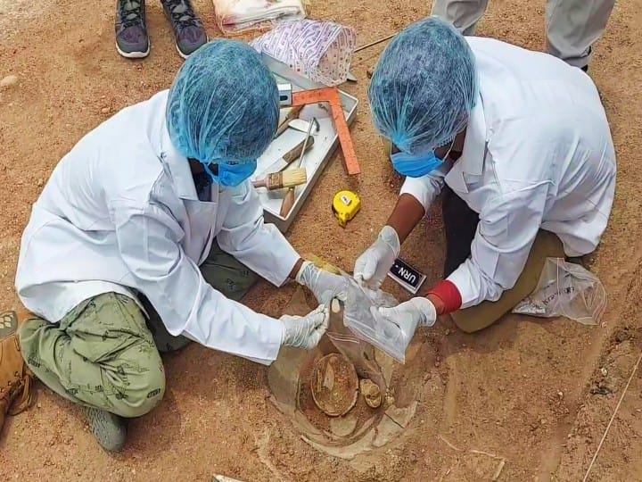 Keezhadi Excavation: கீழடி அகழாய்வில் குவியலாக கிடைத்த புதிய ஆச்சரியமான விஷயங்கள்... முழு விவரம் இதோ..!