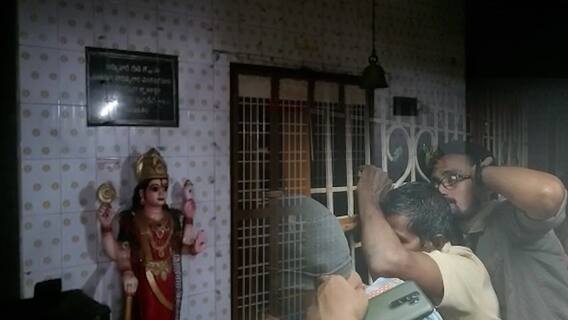 Parvathipuram AmmaVari Temple : ఇప్పల పోలమ్మ ఆలయానికి పోటెత్తుతున్న భక్తులు | ABP Desam