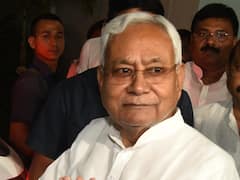 Nitish Kumar Resigns : 