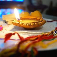 Raksha Bandhan 2022 : রাখিতে বোনকে কী উপহার দিচ্ছেন ? এগুলির কথা মাথায় রাখতে পারেন