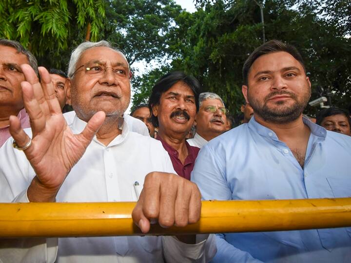 Bihar New Government Formation Tejashwi Yadav Nitish Kumar Stakes Claim To Form Government Bihar: Tejashwi Praises Nitish Kumar, Says BJP Destroys Parties With Whom It Forms Alliance