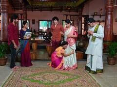 Janaki Kalaganaledu August 9th Update: బెడిసికొట్టిన ప్లాన్, జ్ఞానంబ కాళ్ళ మీద పడ్డ మల్లిక- జానకికి జ్ఞానంబ క్షమాపణలు