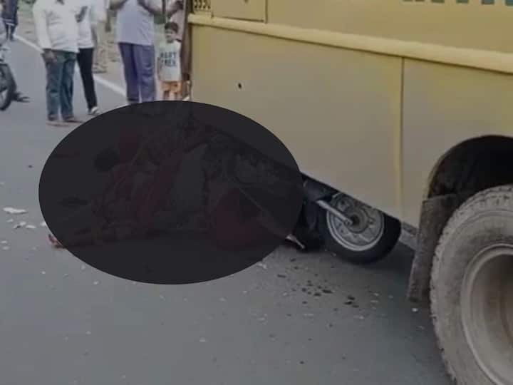 Scooty Rider Hit The Stopped Bus In Palnadu District Andhrapradesh పల్నాడులో యువతి ప్రాణం తీసిన దిష్టి కొబ్బరి కాయ
