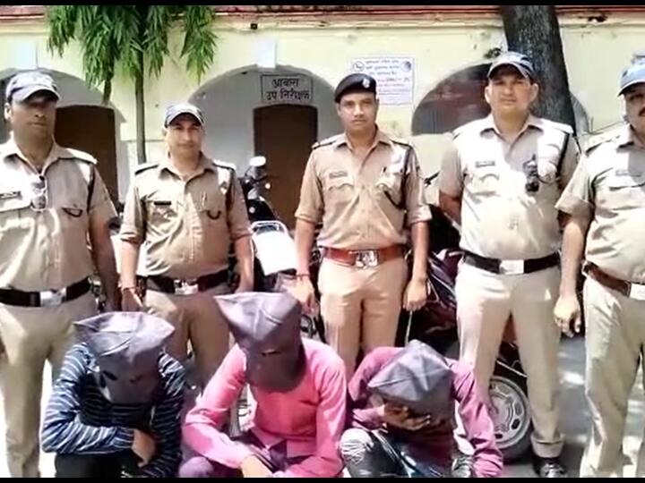 Haridwar news Used to carry out chain snatching incidents at different places police arrested three accused ANN Haridwar News: हरिद्वार में अलग-अलग जगहों पर देते थे चेन स्नैचिंग की वारदातों को अंजाम, पुलिस ने तीन आरोपियों को किया गिरफ्तार