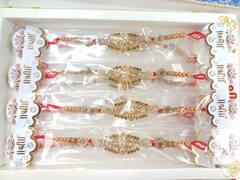 Raksha Bandhan 2022: जबलपुर में रक्षाबंधन के लिए सज गया बाजार, तस्वीरों में देखें गोल्ड, सिल्वर और डायमंड की फैंसी राखियां