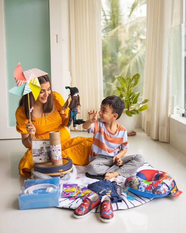 కొడుకుతో నిషా అగర్వాల్  -Image Credit: Nisha Agarwal/Instagram