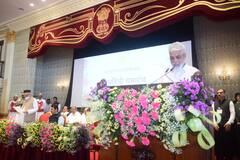 मंत्रिमंडळाचा शपथविधी...