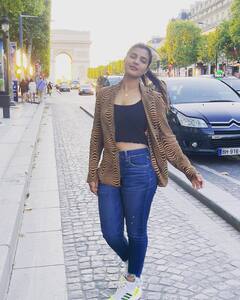 Aishwarya Rajesh: ఫ్రాన్స్ వీధుల్లో చక్కర్లు కొడుతూ ఎంజాయ్ చేస్తున్న ఐశ్వర్య రాజేష్