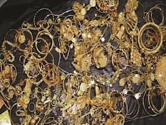 Nellore: నెల్లూరు జిల్లా గోల్డ్ షాపులపై సడెన్‌గా దాడుల కలకలం - వ్యాపారుల్లో ఒకటే హడల్!