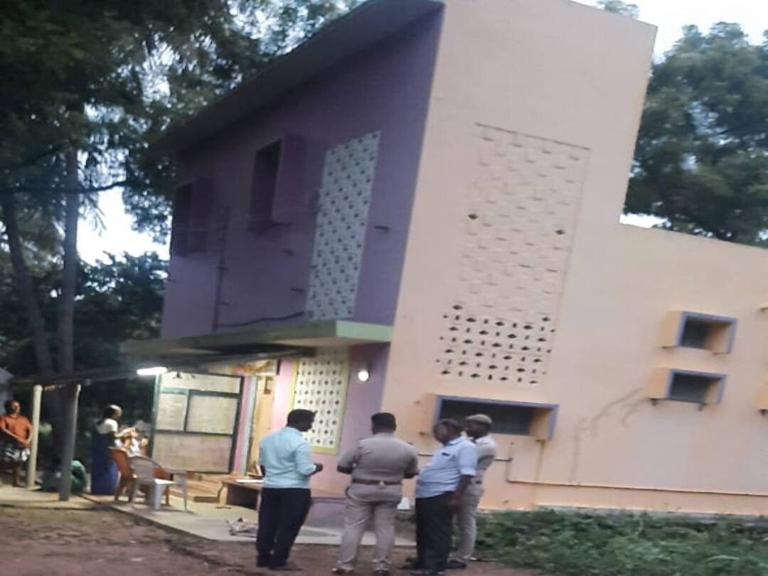 தனியாக வசிக்கும்  மூதாட்டி தான் டார்கெட்... பிளான் போட்டு திருடும்  கில்லாடி லேடிக்கு போலீஸ் வலைவீச்சு..!