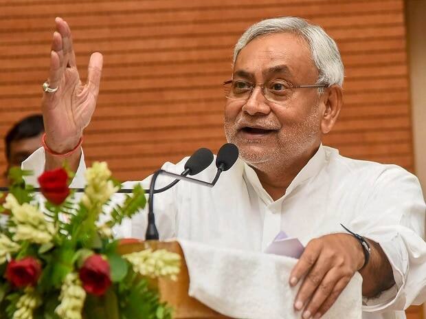 JDU-BJP alliance broken in Bihar, Nitish Kumar submits resignation to Governor ਬਿਹਾਰ 'ਚ ਟੁੱਟਿਆ ਜੇਡੀਯੂ-ਭਾਜਪਾ ਗਠਜੋੜ, ਨਿਤੀਸ਼ ਕੁਮਾਰ ਨੇ ਰਾਜਪਾਲ ਨੂੰ ਸੌਂਪਿਆ ਅਸਤੀਫਾ, ਹੁਣ RJD  ਨਾਲ ਮਿਲ ਕੇ ਬਣਾਉਣਗੇ ਸਰਕਾਰ