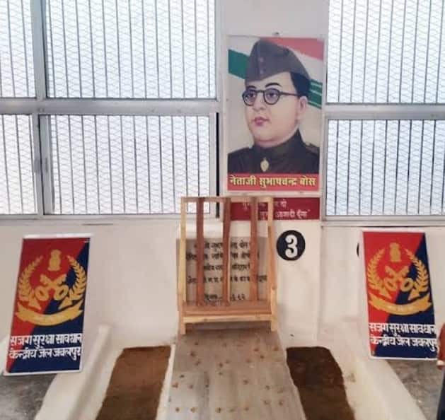 यहां बता दें कि, स्वाधीनता संग्राम में अपना अमूल्य योगदान देने वाले नेताजी सुभाष चंद्र बोस को अब जबलपुर के लोग करीब से जान पाते है.जबलपुर के सेंट्रल जेल में मध्य प्रदेश का पहला नेता जी पर आधारित एक संग्रहालय बनाया गया है,जहां केवल नेताजी से जुड़ी उन तमाम चीजों को सहेज कर रखा गया है जो कभी नेताजी ने कारावास के दौरान इस्तेमाल की थी.