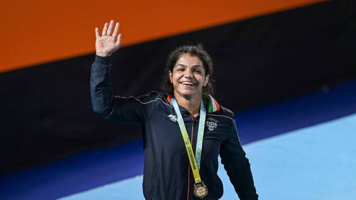 একসময় অবসর নেবেন বলে ভেবেই ফেলেছিলেন, কিন্তু সোনা জিতে আবারও সাক্ষী মালিক প্রমাণ করলেন তিনি ফুরিয়ে যাননি।