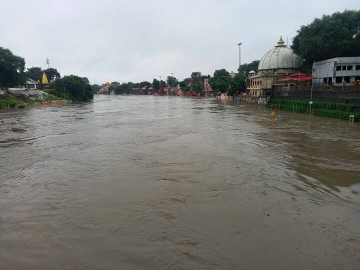 MP Flood Water Level Increased in Shipra and Gambhir River in Ujjain and Indore in MP ann MP Flood: उज्जैन और इंदौर में हो रही बारिश से शिप्रा नदी उफान पर, गंभीर डैम के खोले गए गेट