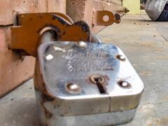 Raksha Bandhan: 11 अगस्त को रक्षाबंधन पर बंद रहेंगी दिल्ली की थोक दुकानें, खुदरा बाजार खुलेगा या नहीं, जानें