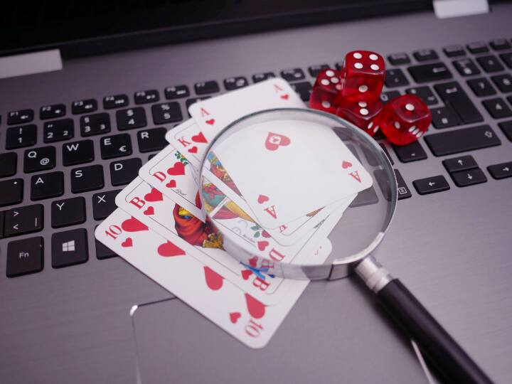 kerala online rummy ban curb regulation rule amend gaming laws celebrity endoresment Kerala Looking To Amend Gaming Laws To Curb Online Rummy