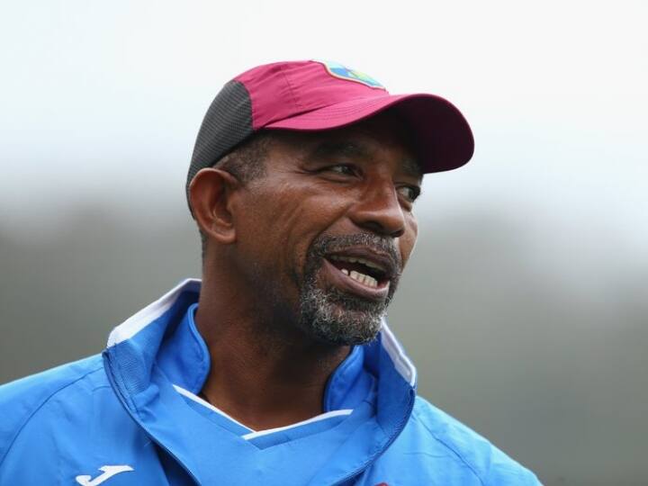 We can't beg people to play for West Indies head coach Phil Simmons statement 'हम लोगों से वेस्टइंडीज के लिए खेलने की भीख नहीं मांग सकते', हेड कोच फिल सिमंस के इस बयान के क्या हैं मायने?