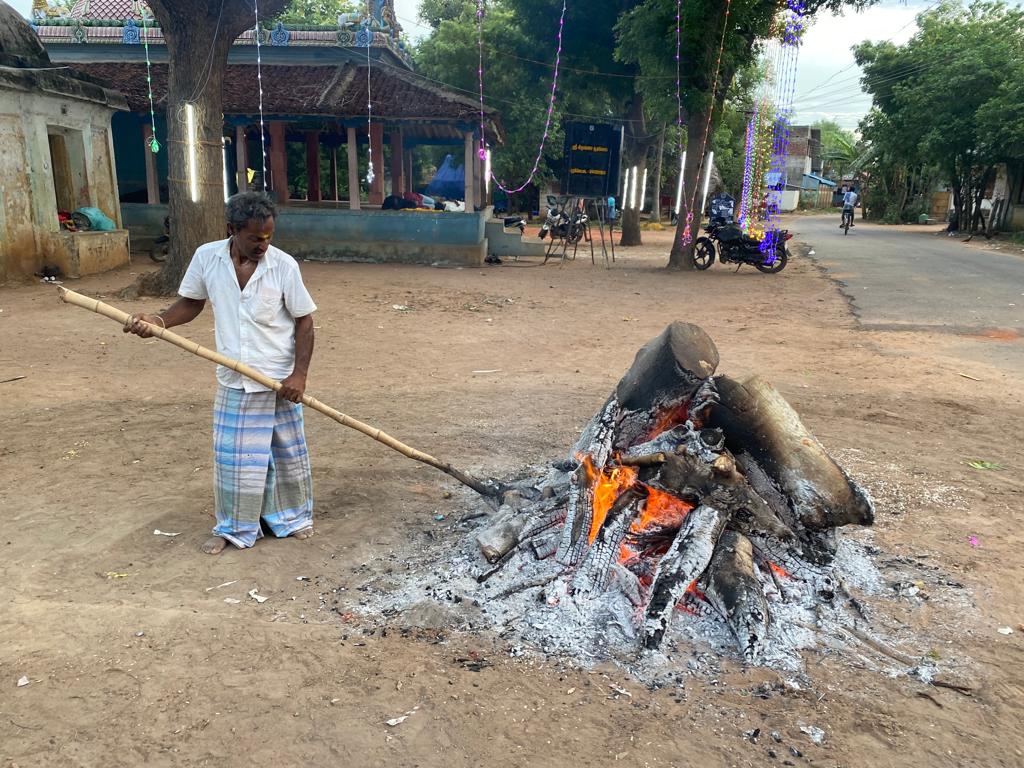 விரதமிருந்து மொகரம் பண்டிகையை கொண்டாடிய இந்துக்கள்.....300 ஆண்டுகளாக தஞ்சையில் நடக்கும் நிகழ்வு