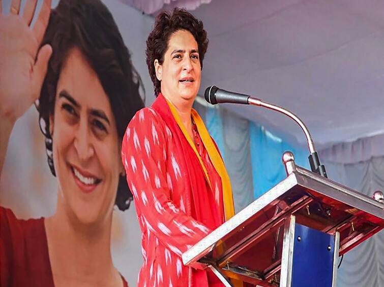 Coronavirus: Congress general secretary Priyanka Gandhi Vadra tests positive for COVID19 Priyanka Gandhi Covid-19 Positive: પ્રિયંકા ગાંધી ફરીથી થયા કોરોના સંક્રમિત, જાણો કેવા છે લક્ષણો