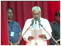 फिर एक बार, 'महागठबंधन' सरकार! नितीश कुमार मुख्यमंत्रीपदी, तर तेजस्वी यादव उपमुख्यमंत्रीपदी विराजमान