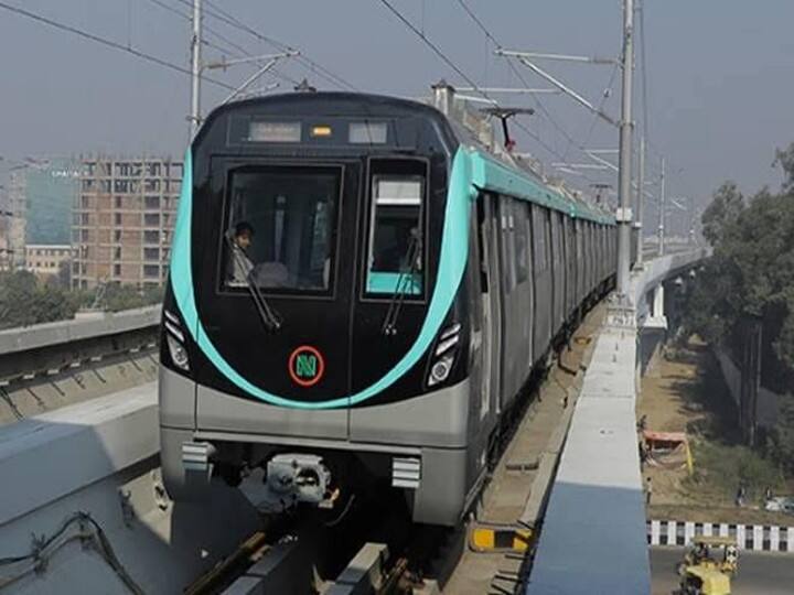 Noida-Greater Noida Metro carried more than 40 thousand passengers in a day for the first time Noida: नोएडा-ग्रेटर नोएडा मेट्रो ने बनाया रिकॉर्ड, एक दिन में 40 हजार से ज्यादा लोगों ने किया सफर