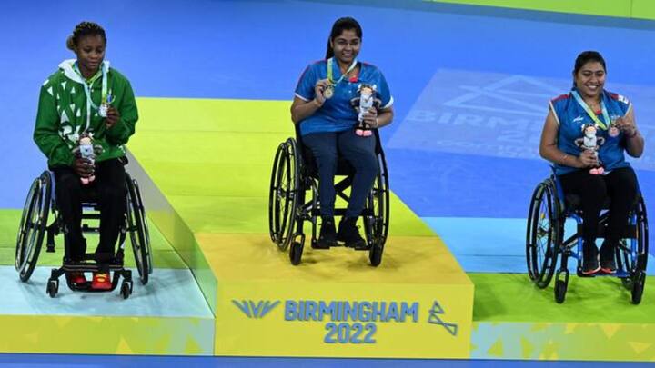 অলিম্পিক্সে পদক জিতেছিলেন, এবার কমনওয়েলথেও প্যারা টেবিল টেনিসে ভারতকে প্রথম সোনা এনে দেন ভাবিনা পটেল।