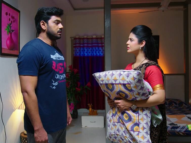 Devatha August 10th Episode 621 Written Update Today Episode Devatha August 10th Update: నీ మనసులో నా స్థానం ఏంటని ఆదిత్యని నిలదీసిన సత్య- తన బతుకులో తన పెనిమిటే ఉన్నాడని మాధవకి వార్నింగ్ ఇచ్చిన రుక్మిణి