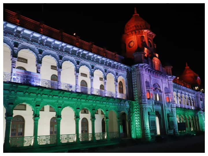 Iconic monument of Jammu Mubarak Mandi lit in tricolour to mark 'HarGharTiranga' campaign. (Image: ANI)
