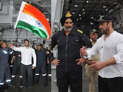 Salman Khan : सलमाननं घेतली भारतीय नौदलाच्या जवानांची भेट; INS विशाखापट्टणममध्ये सैनिकांसोबत वर्कआऊट अन् कूकिंग