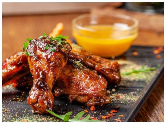 Raksha Bandhan 2022: इस रक्षाबंधन भाई को ये टेस्टी स्नैक्स खिलाकर करें इंप्रेस, त्योहार का मजा हो जाएगा दोगुना