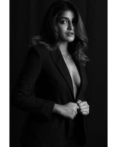 Dimple Hayathi: డింపుల్ హయతి ఎక్స్‌పోజింగ్‌లో టాపర్ ఆఫ్ ద బ్యాచ్