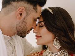 गर्लफ्रेंड कार्ला के साथ शादी के बंधन में बंधे अर्जुन कानूनगो, सब्यसाची के लाल लहंगे में दिखीं बेहद सुंदर