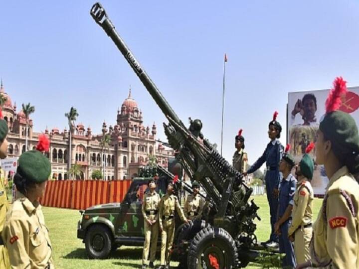 Independence Day 2022 Indigenous Howitzer Cannon Will Be Used for First Time for 21 Gun Salute at Red Fort Independence Day 2022: ఈసారి ఎర్రకోటలోని స్వాతంత్య్ర వేడుకలకు ఓ స్పెషాల్టీ ఉంది, అదేంటో తెలుసా?
