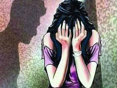 Hyderabad Crime : జీడిమెట్లలో దారుణం, బ్యూటిషన్ పై స్నేహితుడే అత్యాచారం!