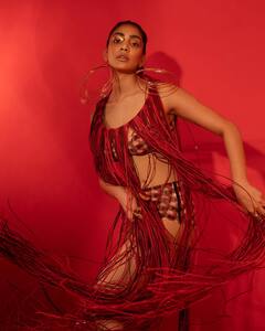 Yogita Bihani Glamours Photos : बेहद ग्लैमरस हैं योगिता बिहानी, बिकिनी में लेटेस्ट तस्वीरें हो रहीं वायरल