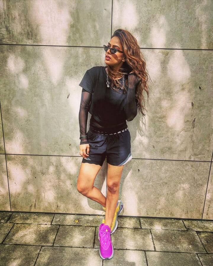 नियाने तिच्या अभिनयाने घराघरात एक खास ओळख मिळवली आहे.अभिनयासोबतच तिने आपल्या सौंदर्य आणि फिटनेसने जगभरातील लोकांना वेड लावले. (फोटो सौजन्य :niasharma90/इंस्टाग्राम)