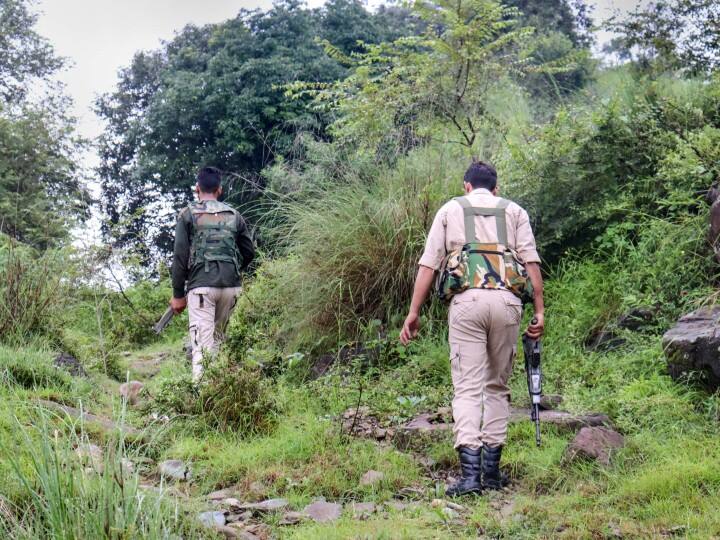 J&K: 3 Security Personnel Killed In Attack on Army Camp, 2 Terrorists Gunned Down J&K: 4 Security Personnel Killed, 2 Terrorists Gunned Down In Attack On Army Camp