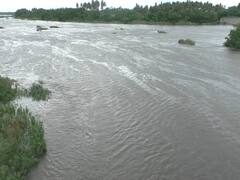 காவிரி ஆற்றில் கலந்து வீணாக கடலுக்கு செல்லும் அமராவதி நீர் - விவசாயிகள் வேதனை