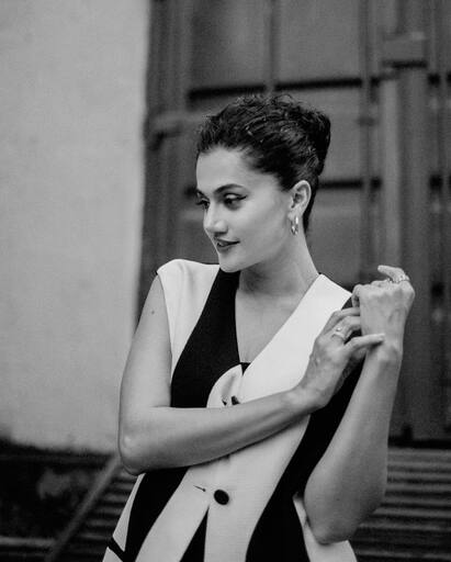 Taapsee Pannu: அடிவெள்ளாவி வச்சுத்தான் வெளுத்தாய்ங்களா... டாப்சியின் ரீசன்ட் க்ளிக்ஸ்! Taapsee Pannu: அடிவெள்ளாவி வச்சுத்தான் வெளுத்தாய்ங்களா... டாப்சியின் ரீசன்ட் க்ளிக்ஸ்!