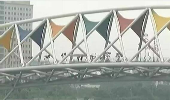 અમદાવાદમાં ફૂટ ઓવરબ્રિજ તૈયર, પીએમના હસ્તે થશે લોકાર્પણ