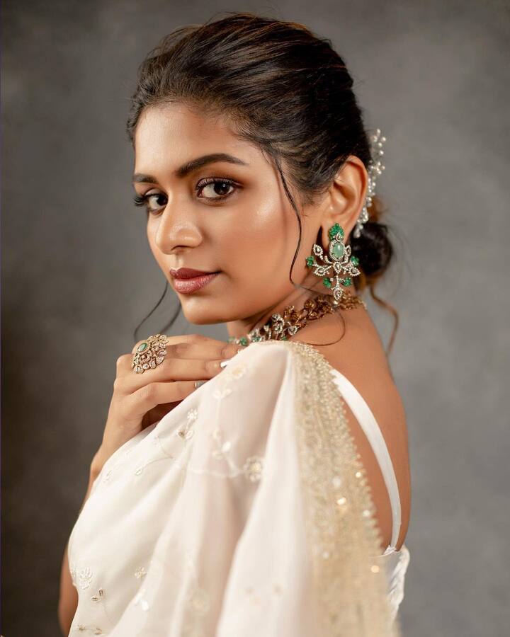 பச்சரிசி போட்ட பொங்கப்பானை ஒலையா
