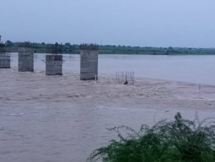 Kota Rain rivers are in spate in Kota division Madhya Pradesh lost contact with Rajasthan ann Kota Rain: कोटा संभाग में कई नदी-नाले उफान पर, मध्य प्रदेश का राजस्थान से संपर्क टूटा