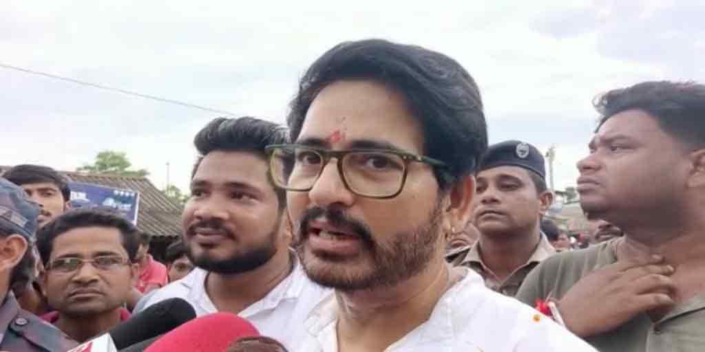 west midnapore: kharagpur BJP MLA Hiran Chatterjee feels that someone will come and kill him West Midnapore: হিরণের প্রাণ সংশয়? কী বললেন বিজেপির তারকা বিধায়ক?