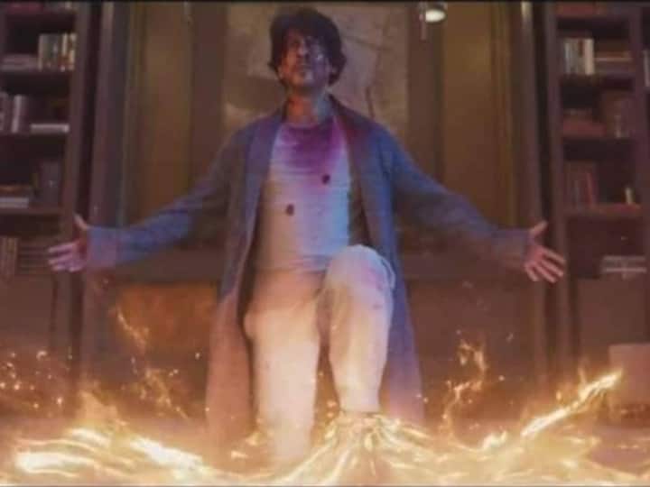 Shah Rukh Khan First Look From 'Brahmastra' Leaked Online Shah Rukh Khan First Look From 'Brahmastra' Leaked Online