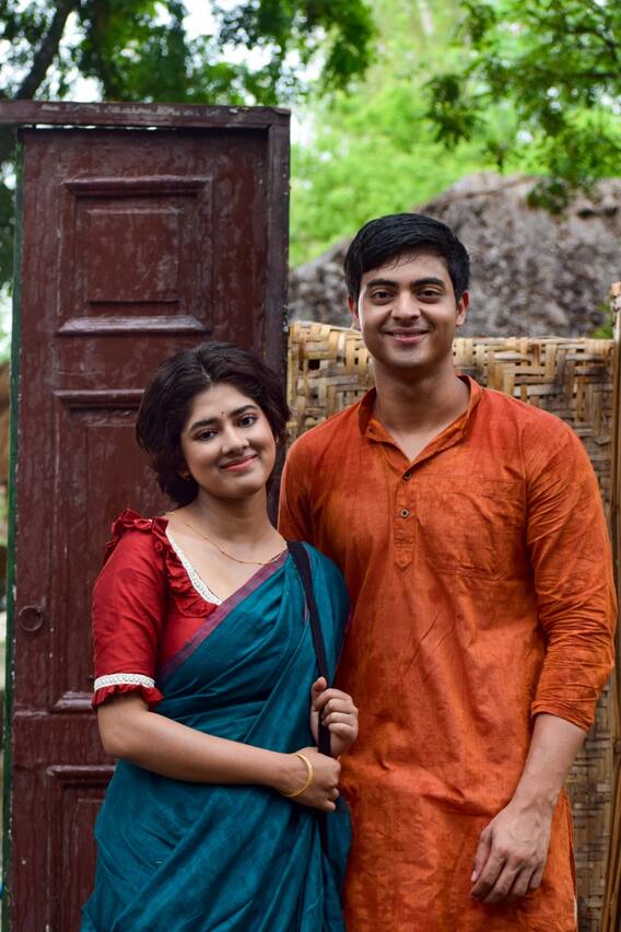 রূপসাগরে দিতিপ্রিয়া-দিব্যজ্যোতির প্রেম